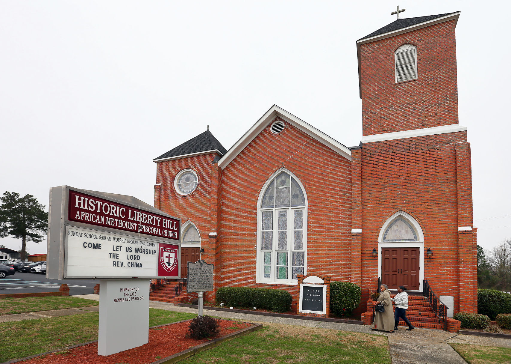historic church briggs vs elliott tour.jpg
